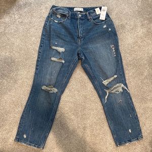 Brand New Abercrombie High Rise Jean